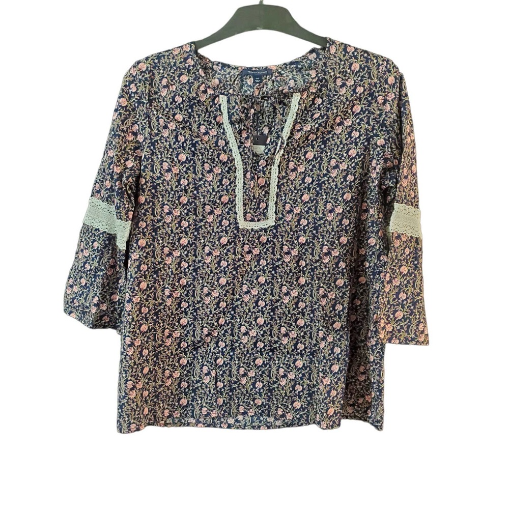 NWT Tommy Hilfiger Peasant Style Shirt. Size L